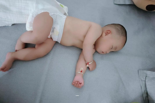 清远宝宝发烧可以吹空调吗